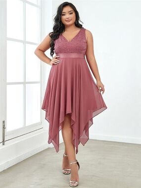 Costa V-Neck Handkerchief Hem Dress in Dusty Rose